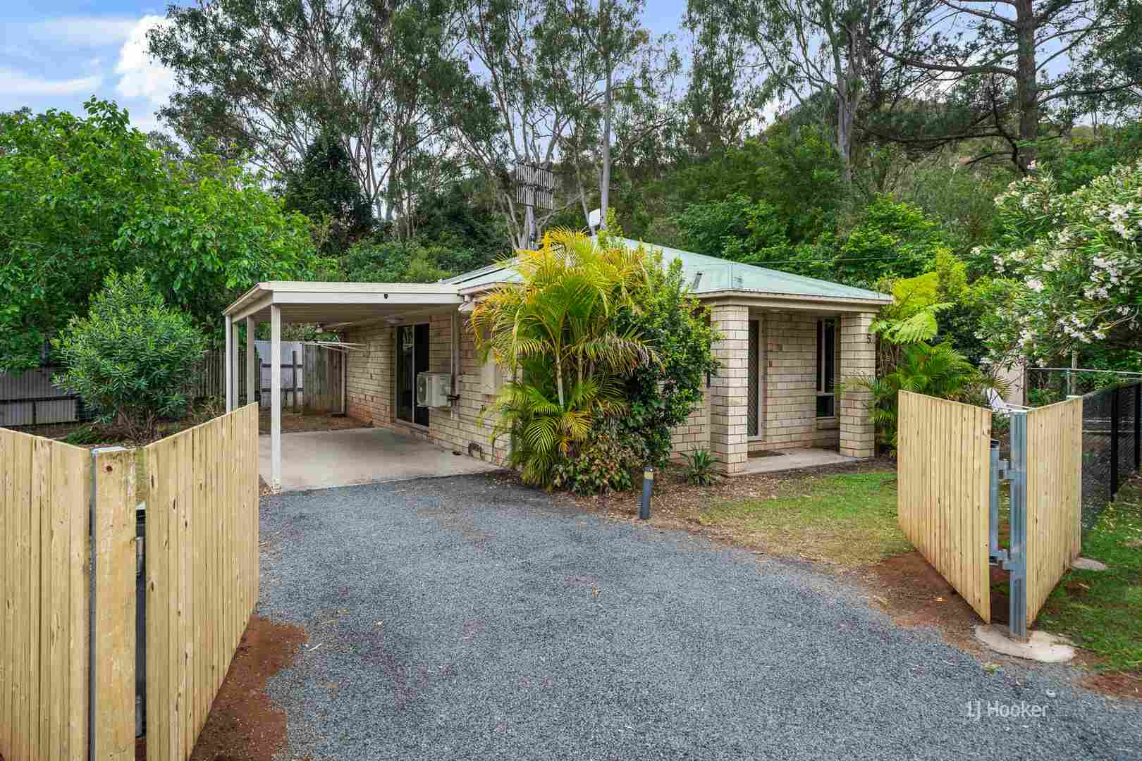 Welcome to Esk Village Living! Peaceful Surroundings & Modern Comfort.