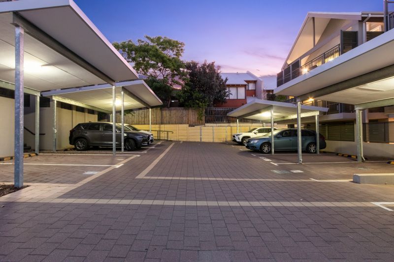 Fantastic Inner City Contemporary Lifestyle!