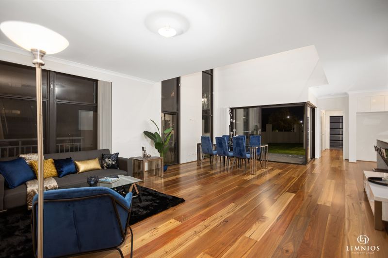 Seaside Living At It's Best!