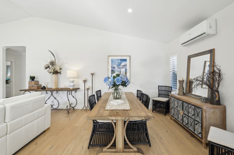 Stylish Home - Spacious Design - Outdoor Appeal