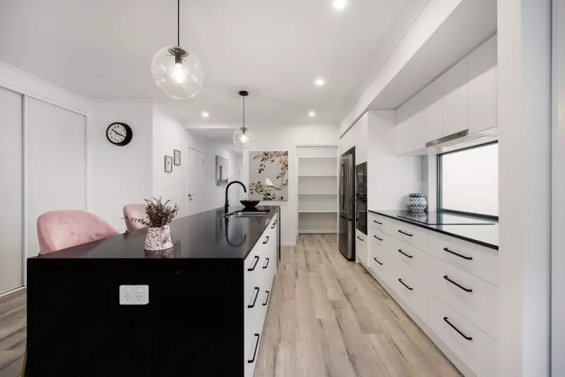 Site 50 - Established Kalbar