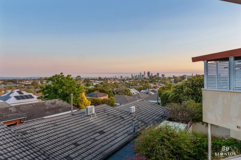 Spectacular Views!