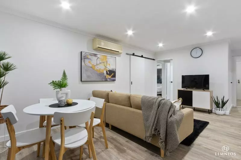 Simply Stunning and Feature Packed!