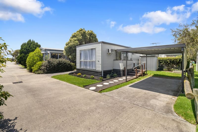 Light & Bright with Modern Styling