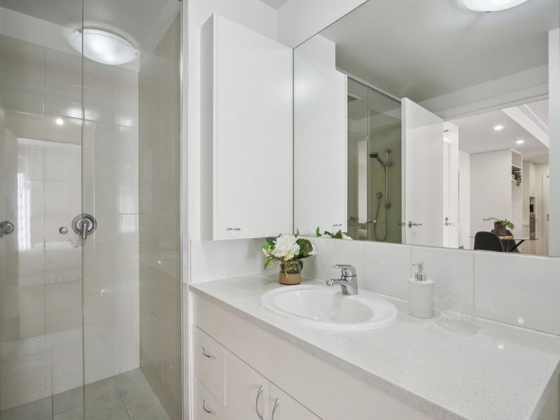 Bright, Spacious and Ready to Move Into