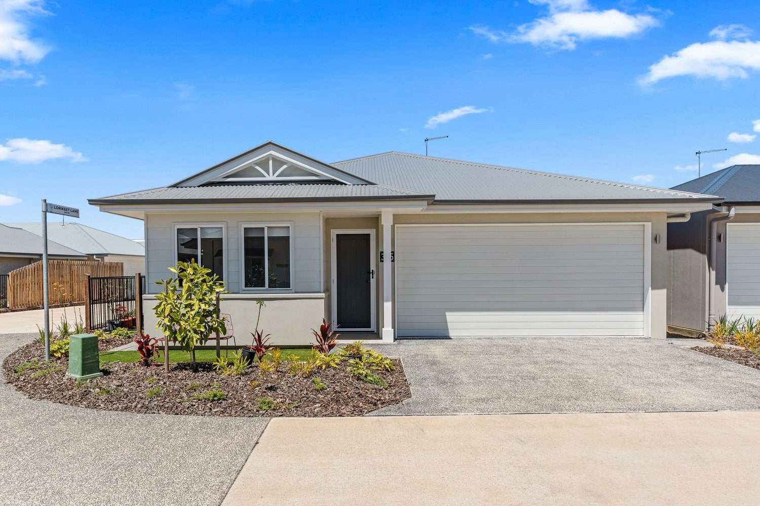 Stylish Home, Move-In Ready