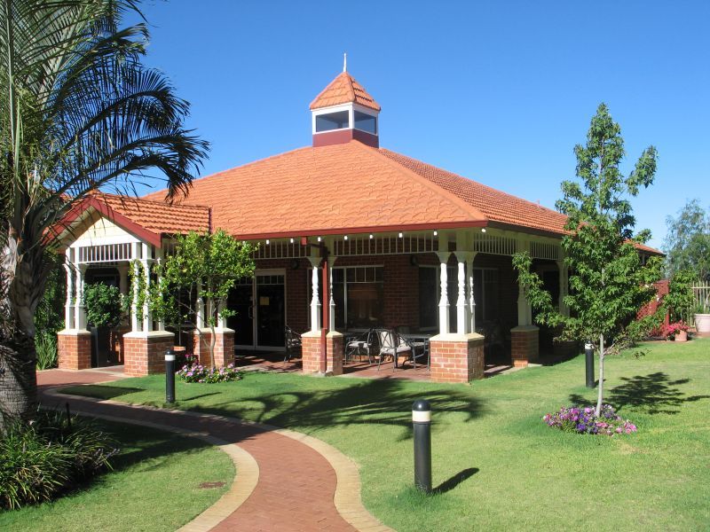 Lovely Two Bedroom Apartment