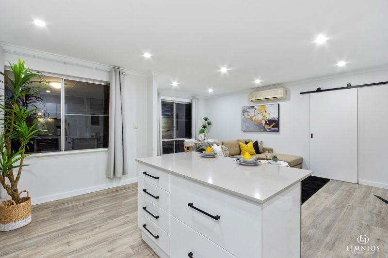 Simply Stunning and Feature Packed!