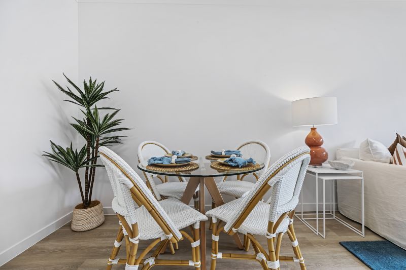 Overlooking the beautiful bowls green, community & surrounds