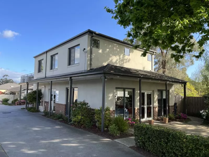 Three bedrooms & a double car garage - this one's for you!