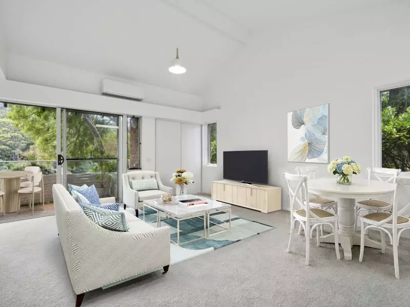 Light & bright in central location