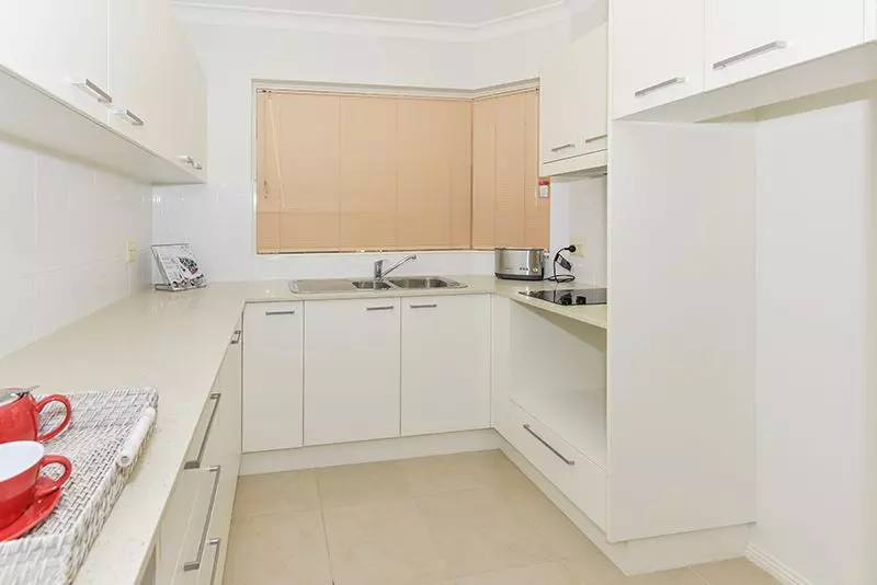 Charming ground floor one-bedroom apartment