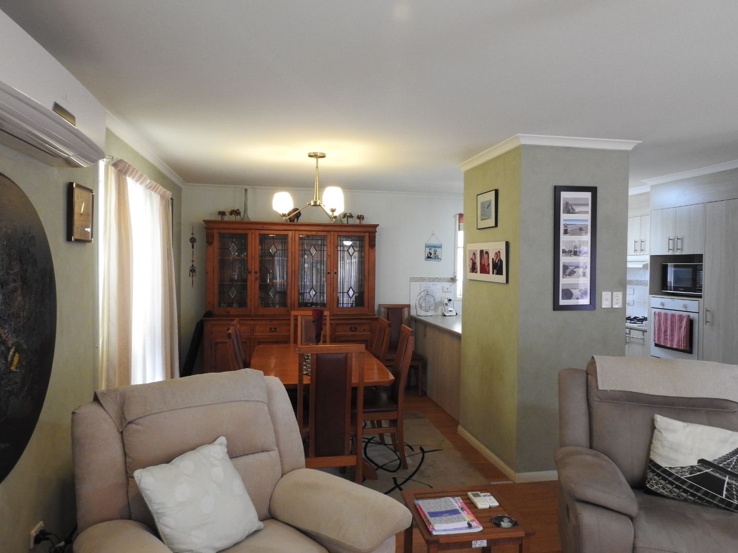 Spacious 3 Bedroom and Pets are welcome.