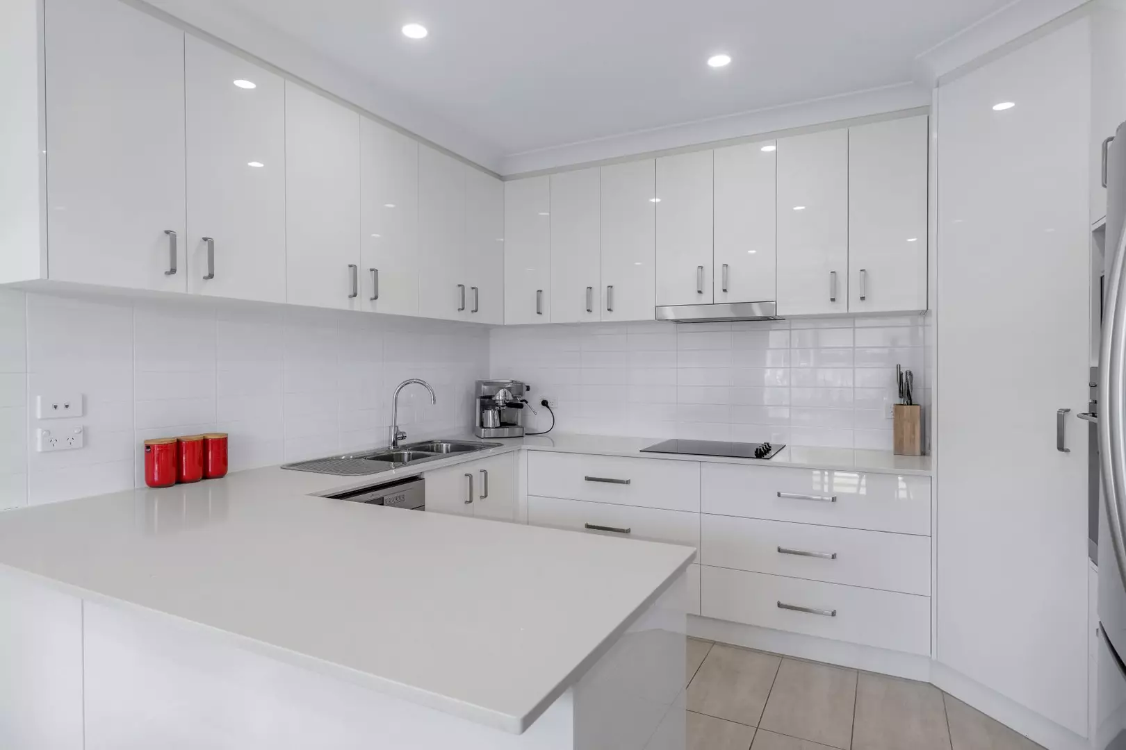 HOME 48 PALM LAKE RESORT TRUGANINA