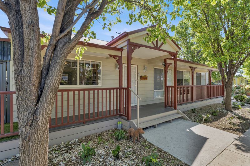 Lifestyle Communities Seasons - Easy, low-maintenance living for over-50s