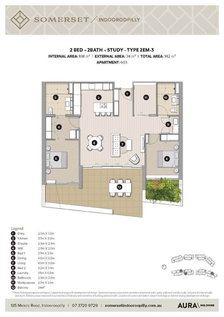 Enjoy uninterrupted views of the Indooroopilly Golf Course from the large terrace