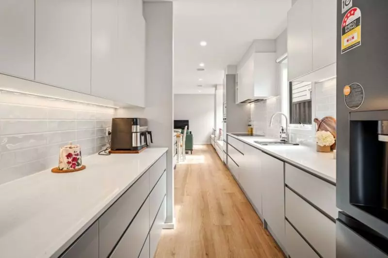 Prime Clubhouse position, perfectly designed