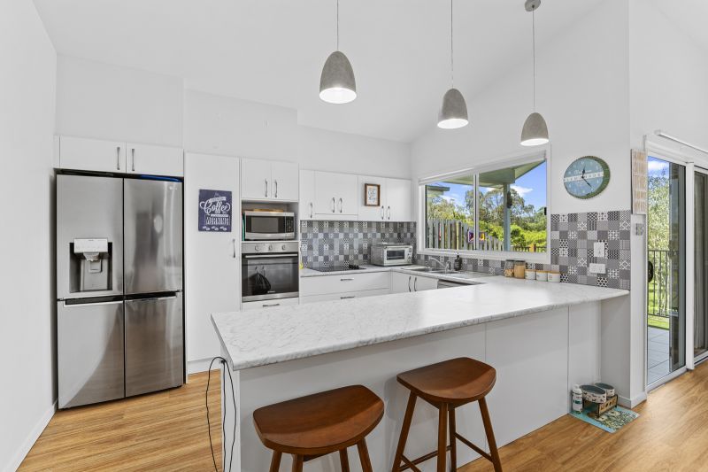 Million Dollar Views – No Back Neighbours!