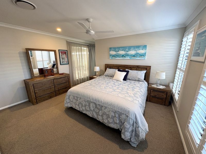 Modern, spacious and peacefully located