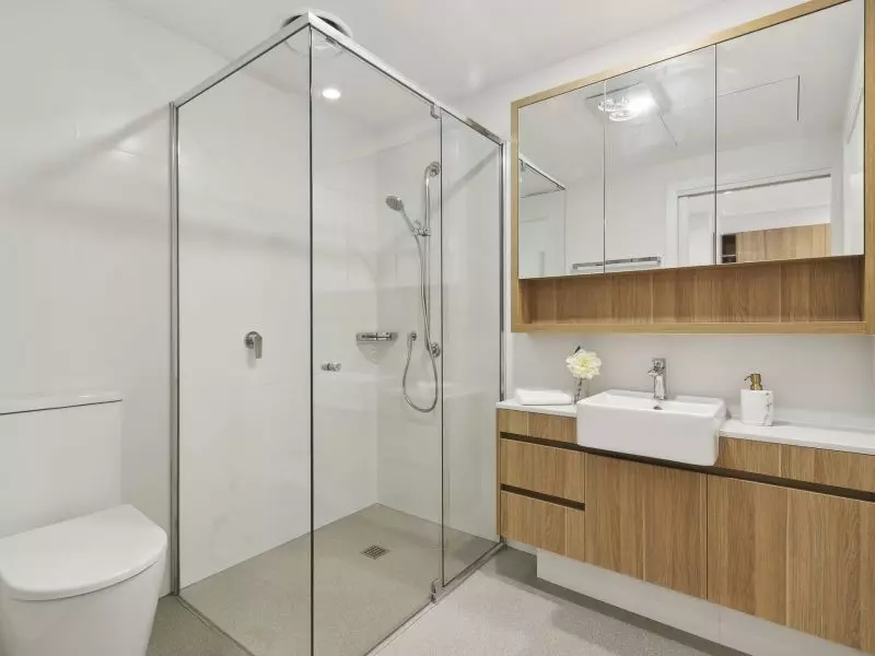 Newly Refurbished Haven with Bright Open Living