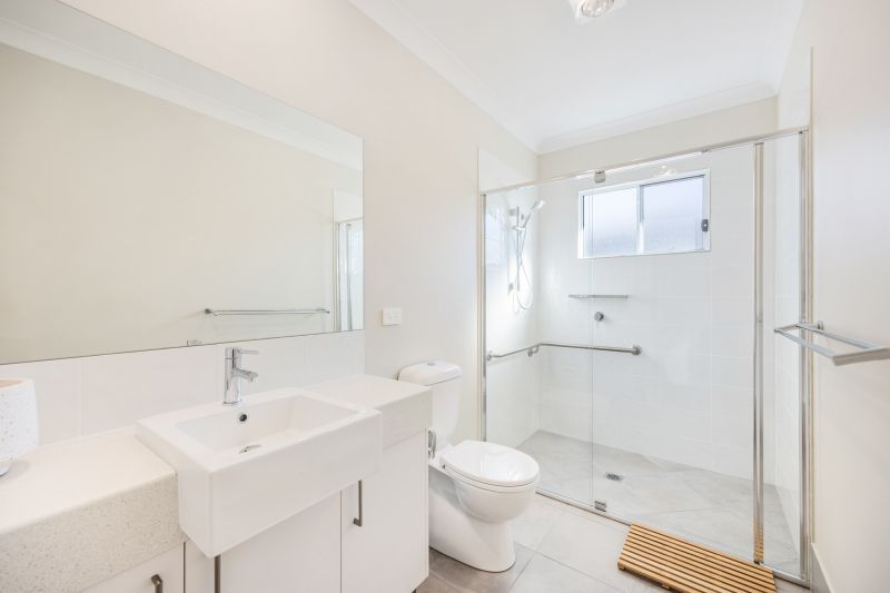 Spacious & Stylish  - Two Bedrooms + Study