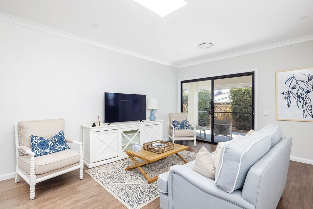 The Kingsley - Elegant free-standing home with a generous 2 bedroom design.  