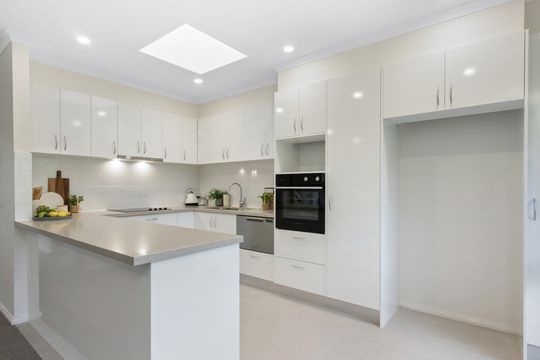 Spacious Two-Bedroom Villa Close to the Community Centre