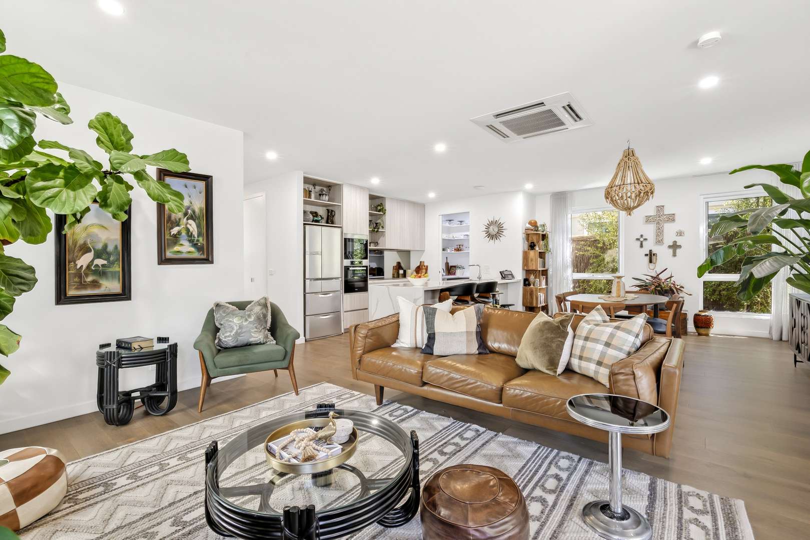 43 St Tropez Terrace