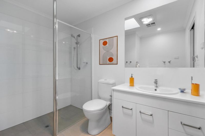 28/584 Burwood Highway