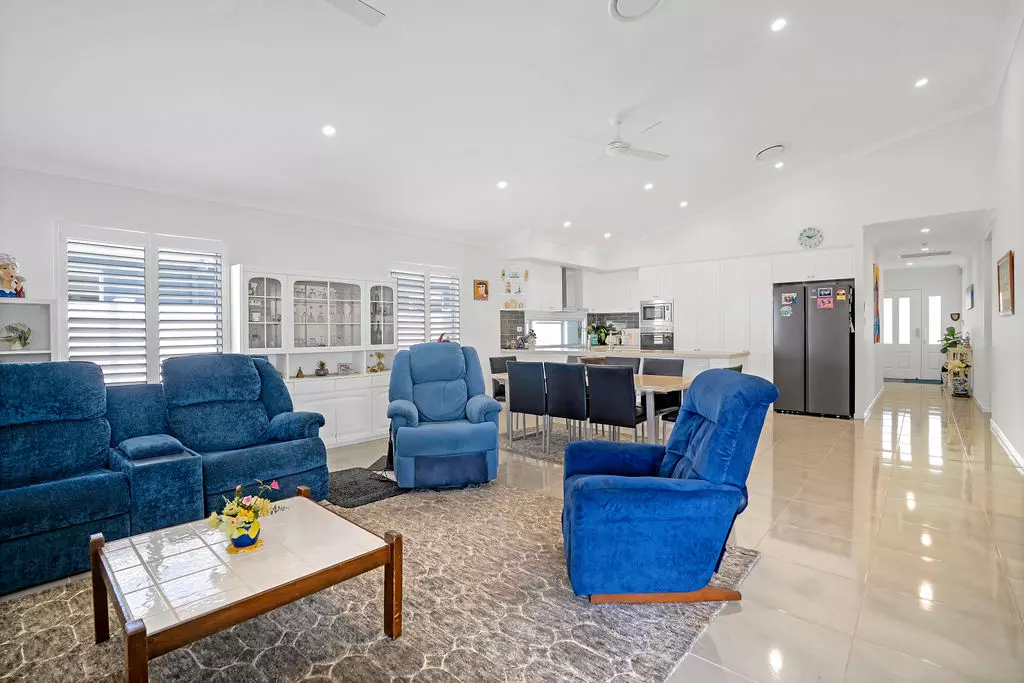 35 Holbrooke by Palm Lake Resort