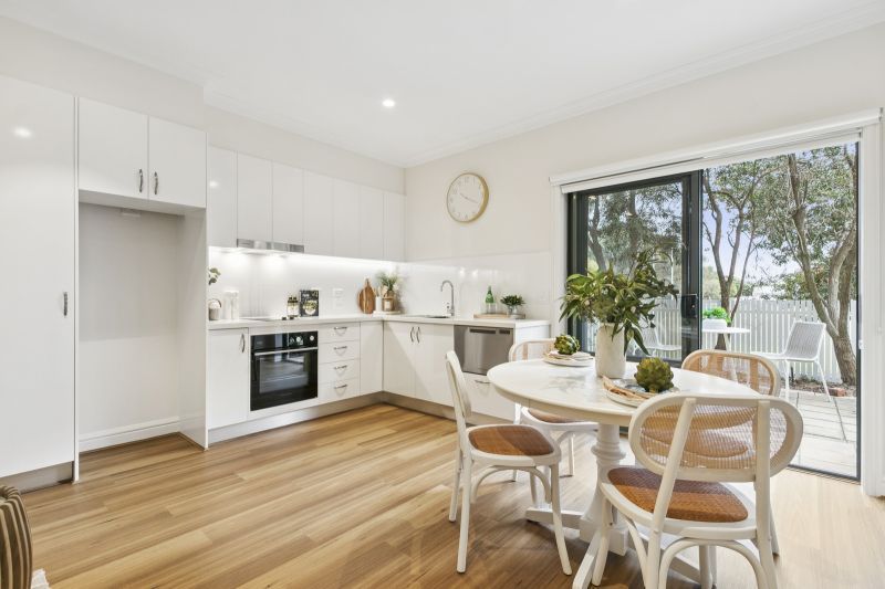 Architect-designed one-bedroom apartment on the ground floor