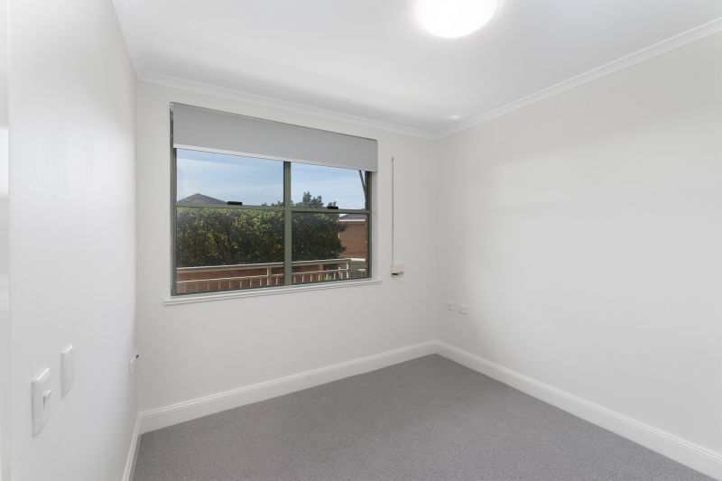 $5000,- free fee waiver applies. T&C's apply.