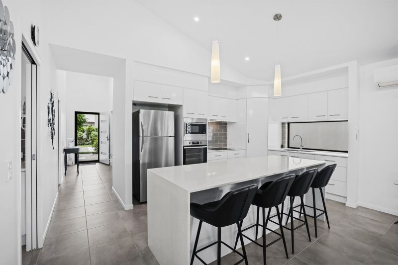 Site 147 - Established Atoll