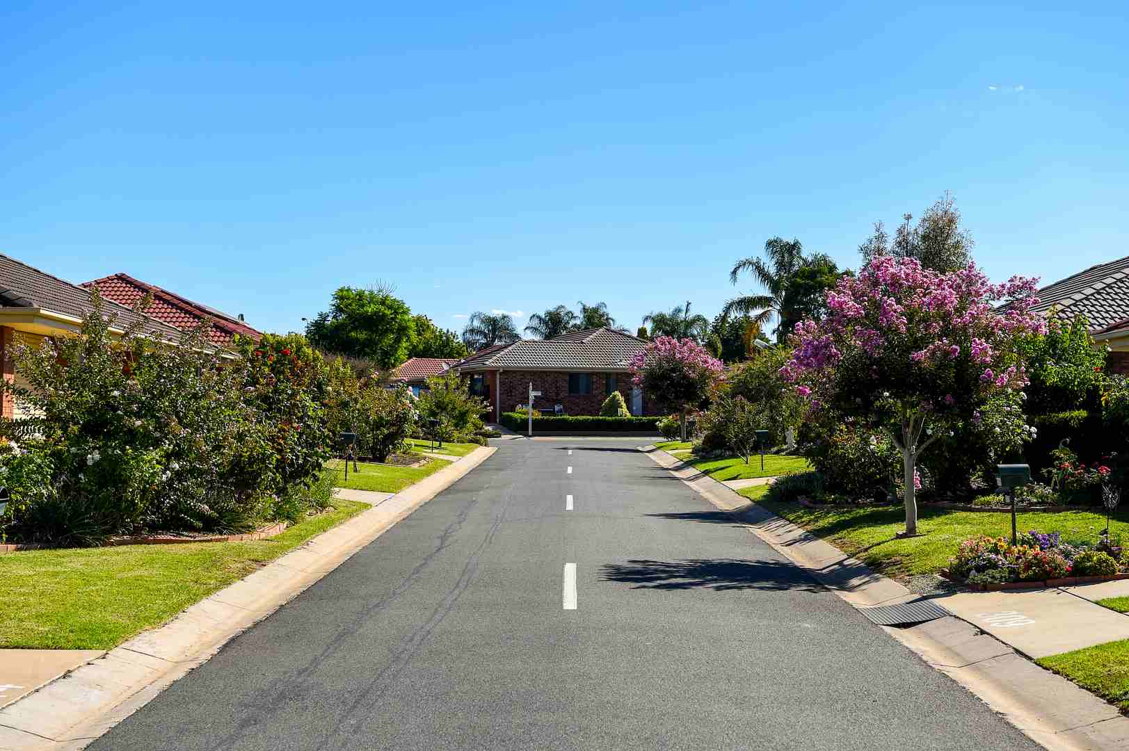 Enjoy living amongst friends in the heart of Wagga