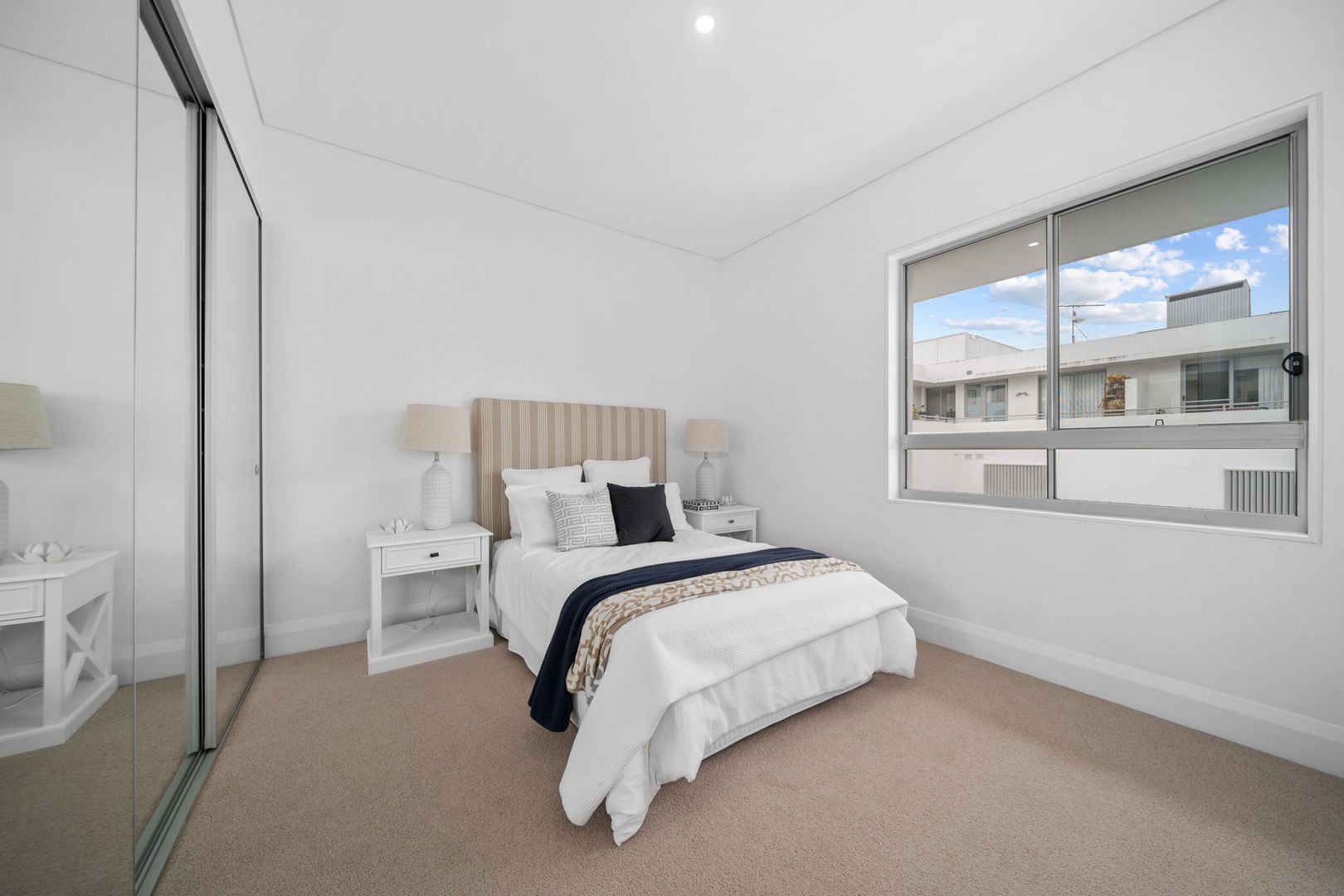 Outstanding 3 Bedroom Penthouse