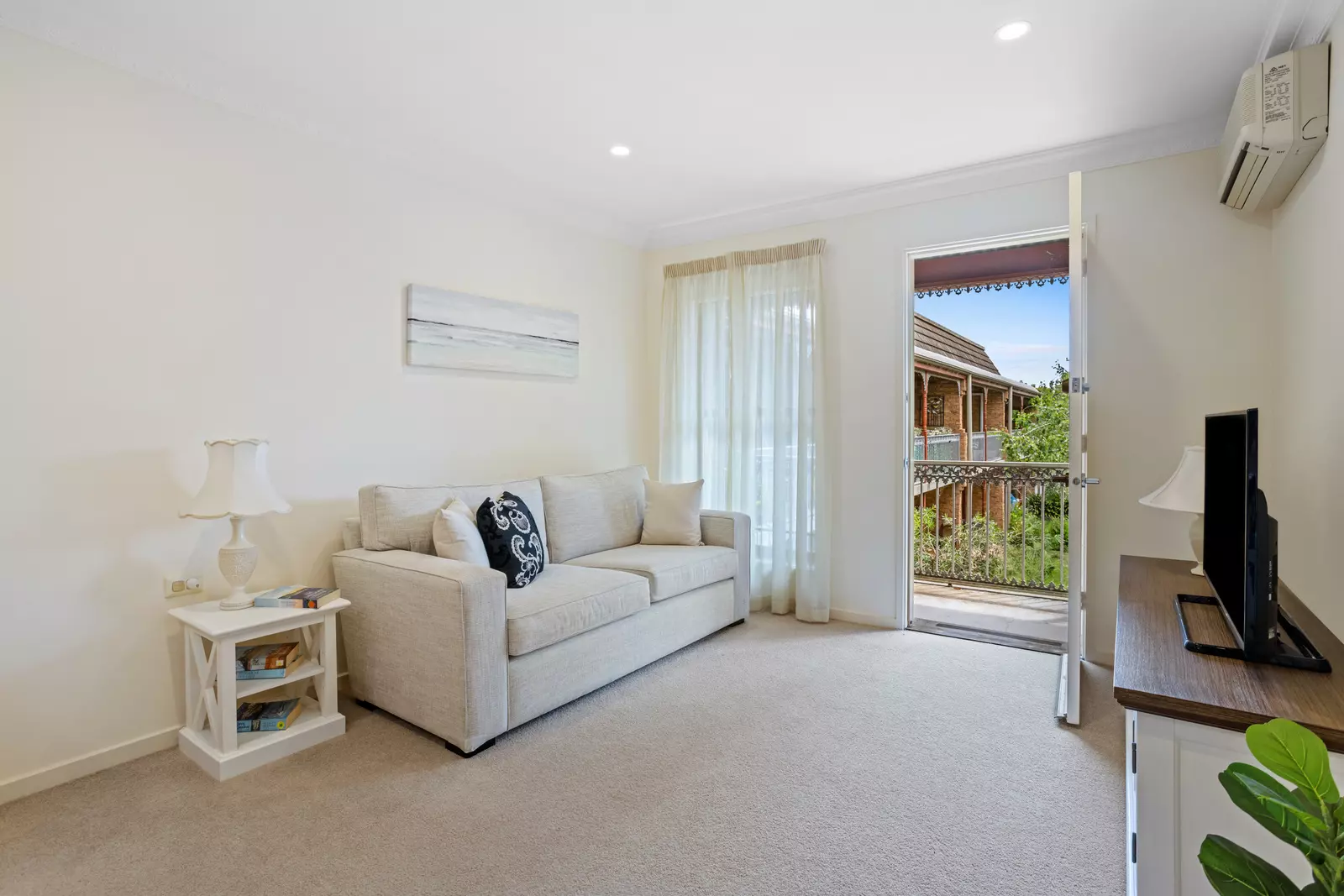 Village Glen Apartments - Mornington Peninsula