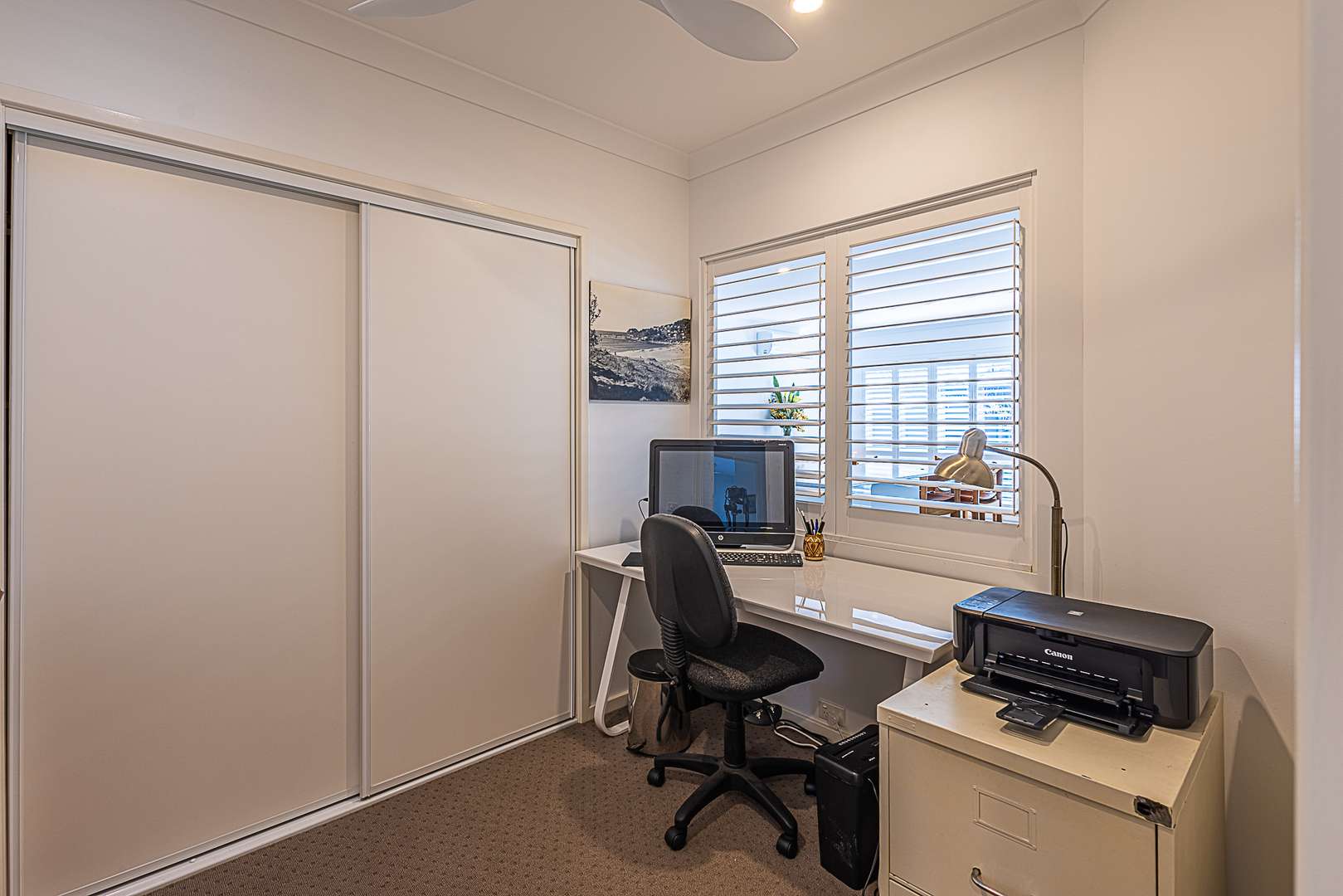 Palm Lake Resort Fern Bay - Beautifull home with a wow factor