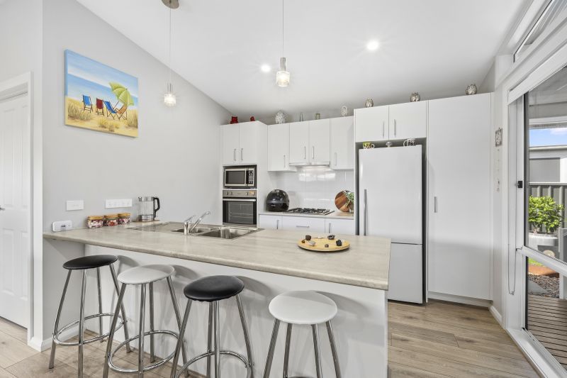 Light Filled Home with Modern Comforts!