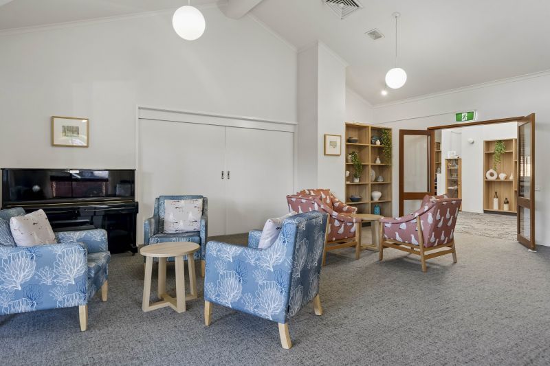 Ready to move in - Renovated serviced studio apartment - independent retirement living, Northern Beaches