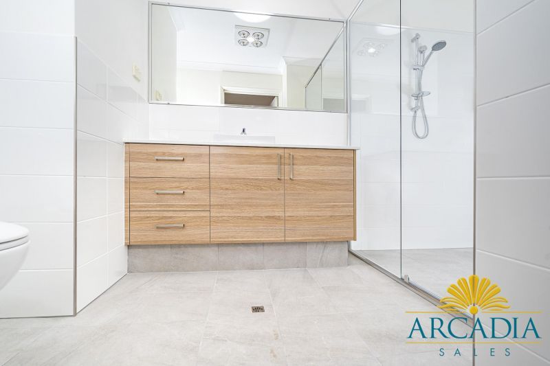 ARCADIA WATERS GERALDTON - Fully Refurbished, Ideal Location Next to Clubhouse