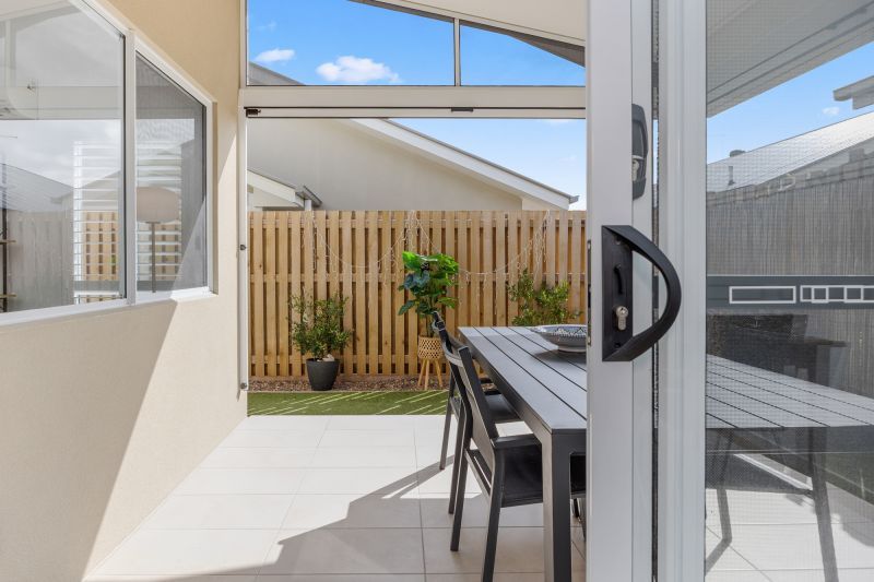 Corner Block - Private Alfresco Living