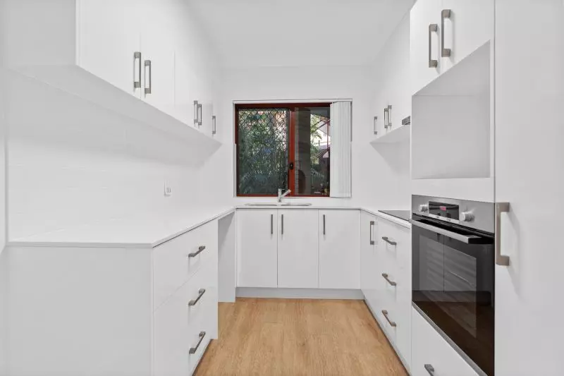 Ground Floor Apartment in Great Location.