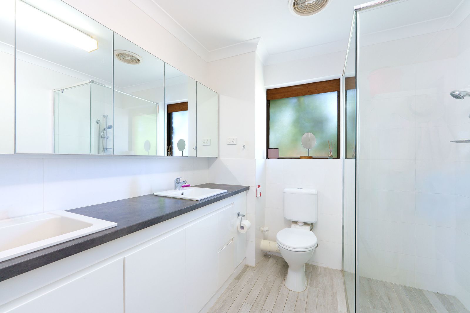 Well presented two bedroom villa