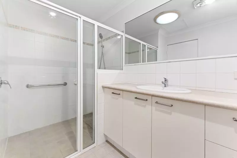 This Retirement Gem Even has a Garden....