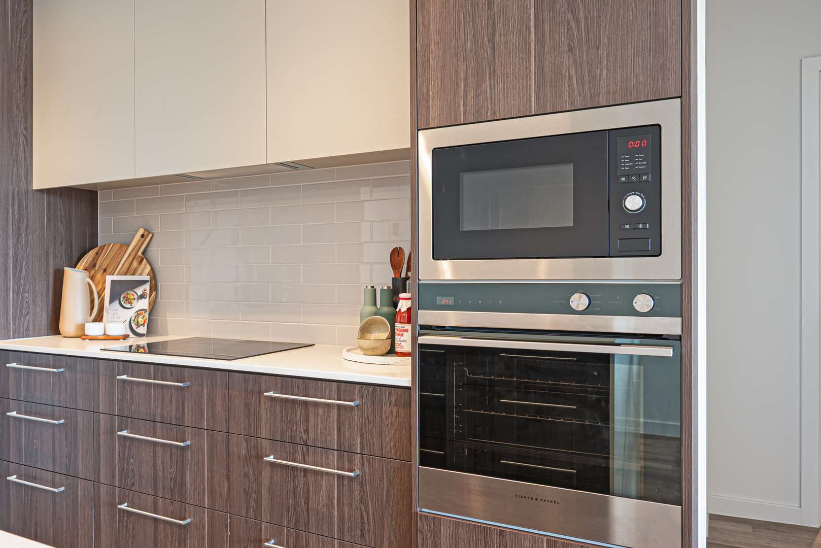 Discover Encore Apartments: Luxury Living to Gold Standard