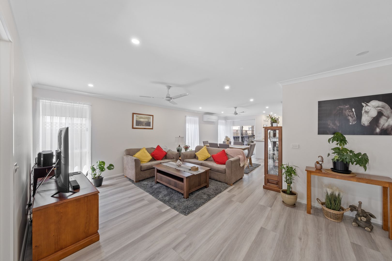 2 Conservation Drive - Palm Lake Resort