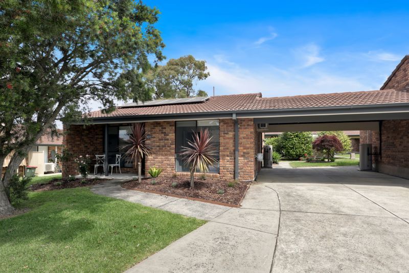 107/562 Burwood Highway