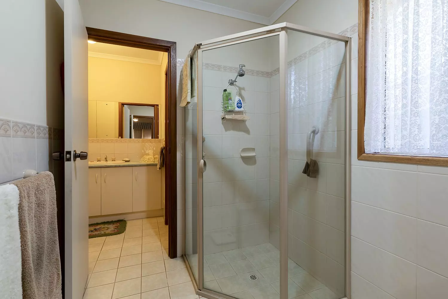 Three Bedroom - In Attractive Village