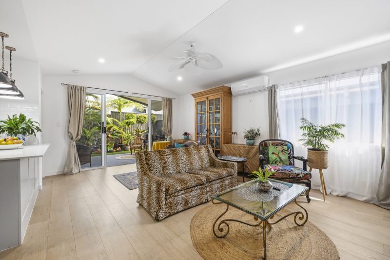 Vibrant Two Bedroom Home with Tropical Views