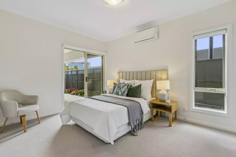 Open Plan Corner Retreat